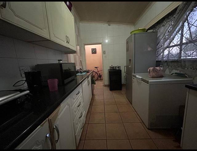 7 BEDROOM HOUSE FOR SALE IN TEDSTONEVILLE